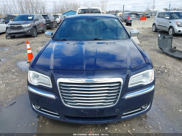 Chrysler 300c Awd 2014 2C3CCAKG2EH273209 Image 13