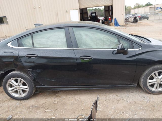 1G1BE5SM0H7105561 Chevrolet Cruze Lt Auto