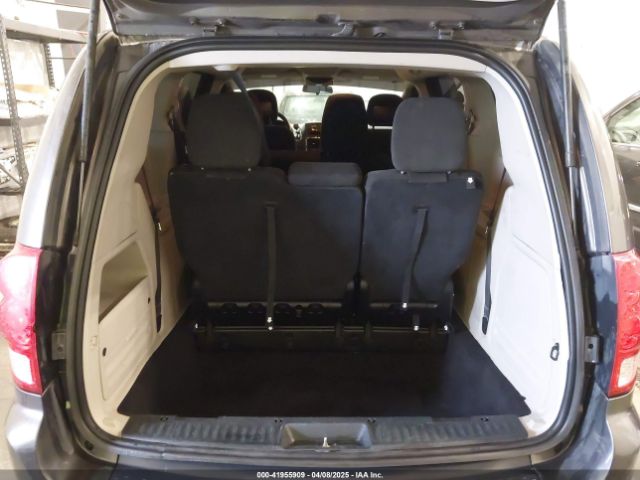 2C4RDGBG2FR643477 Dodge Grand Caravan American Value Pkg