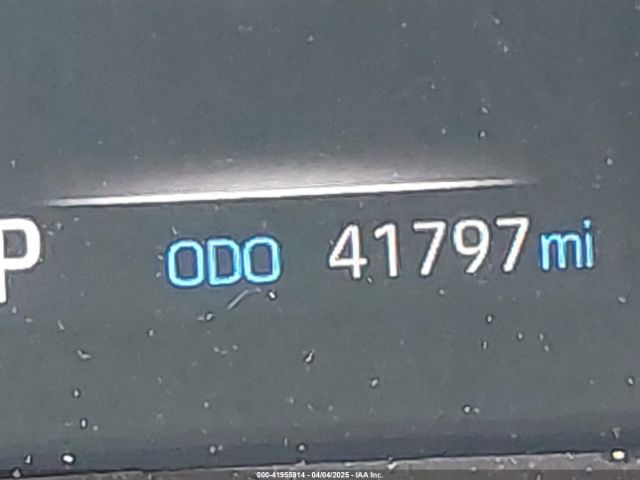 5TDYRKEC2MS010054 Toyota SIENNA XLE