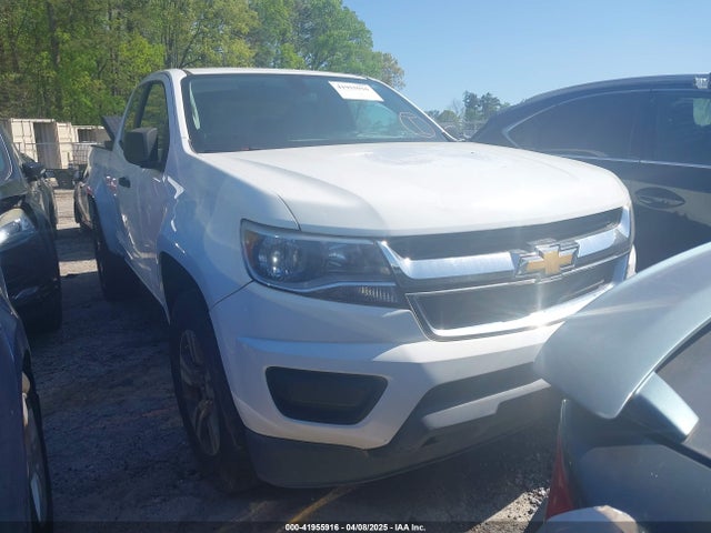 2016 1GCHSBEA5G1334698 main image