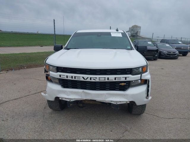 3GCPYBEKXMG320926 Chevrolet Silverado 1500 4wd  Short Bed Custom