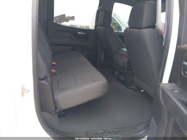 3GCPYBEKXMG320926 Chevrolet Silverado 1500 4wd  Short Bed Custom
