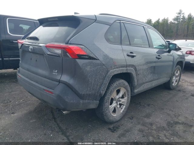 2T3G1RFV1KC035746 Toyota RAV4 LE