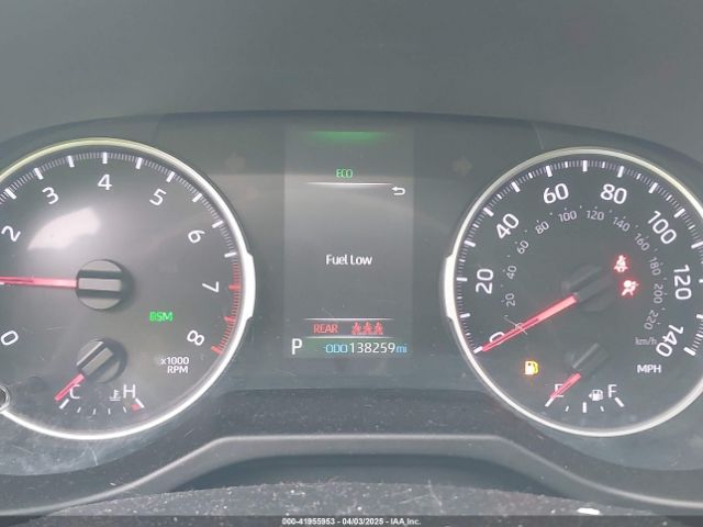 2T3G1RFV1KC035746 Toyota RAV4 LE
