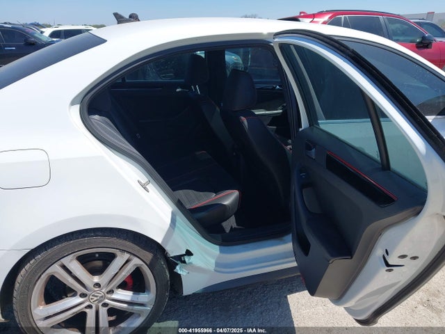3VW4S7AJ3FM402013 Volkswagen Jetta 2.0t Gli Sel