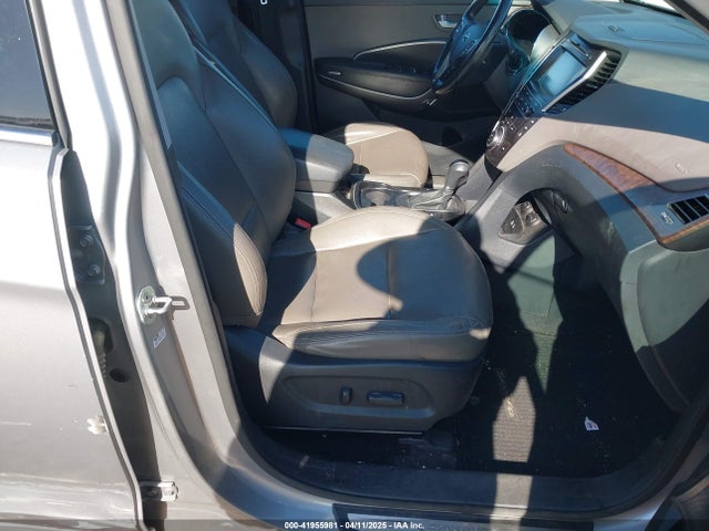 KM8SN4HF7HU245114 Hyundai Santa Fe Se