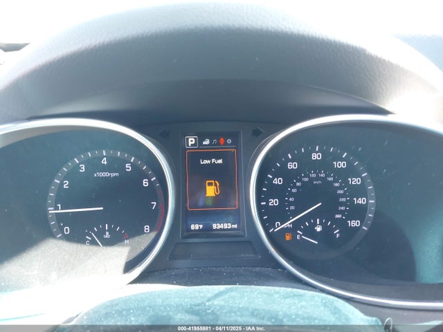 KM8SN4HF7HU245114 Hyundai Santa Fe Se