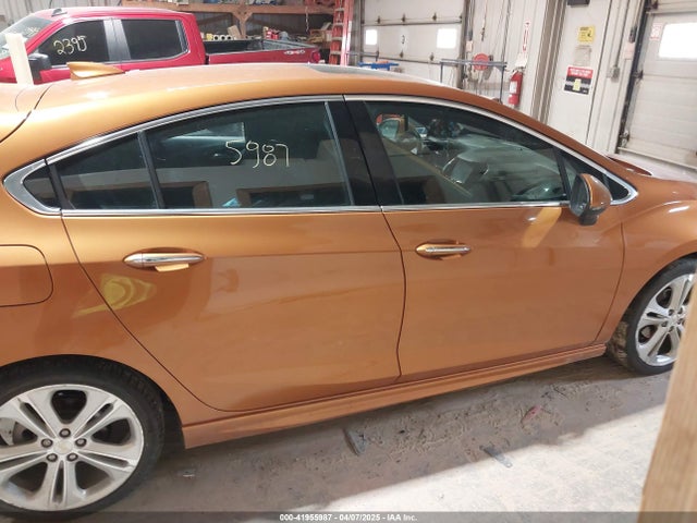 Chevrolet Cruze Premier Auto 2017 3G1BF6SMXHS547087 Image 14