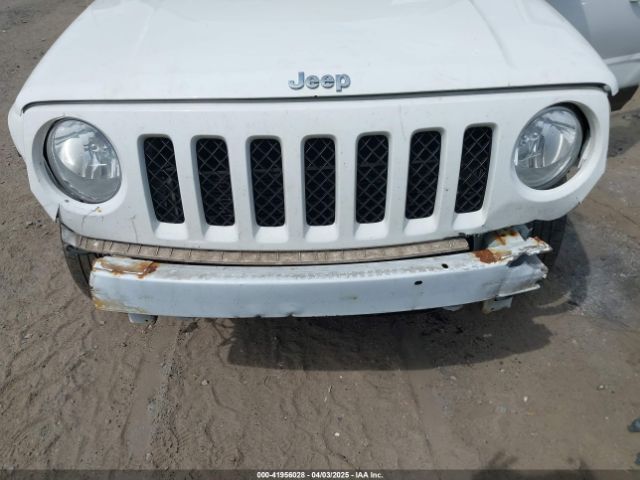 1C4NJPFA0GD732675 Jeep Patriot High Altitude Edition