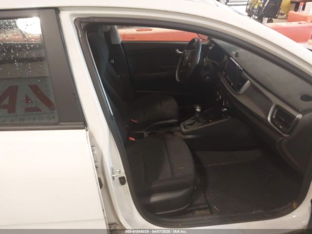 3KPA24AD5LE311331 KIA RIO LX