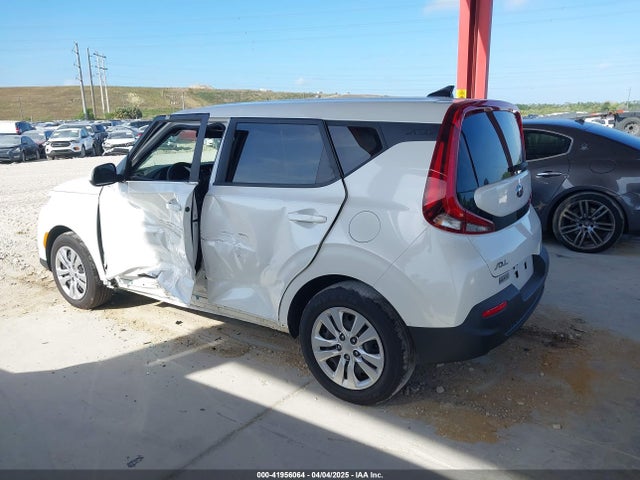 KNDJ23AU0L7703479 KIA SOUL LX