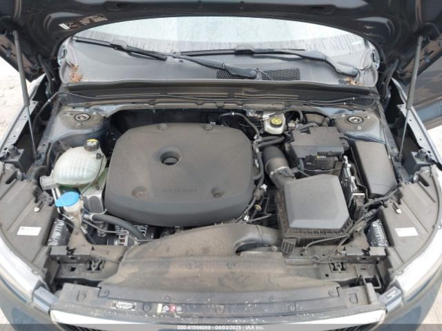 YV4162UK0M2469977 Volvo Xc40 T5 Momentum