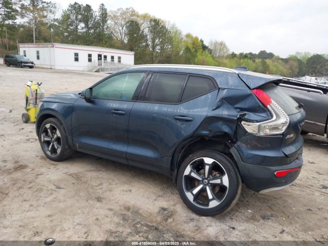YV4162UK0M2469977 Volvo Xc40 T5 Momentum