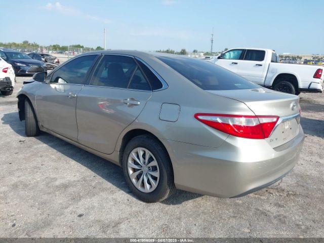 4T1BF1FK9HU675674 Toyota CAMRY LE