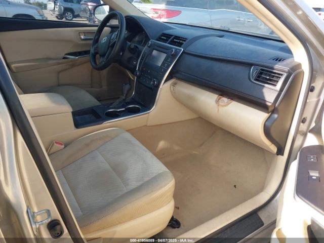 4T1BF1FK9HU675674 Toyota CAMRY LE