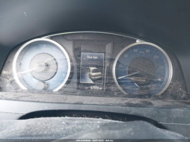 4T1BF1FK9HU675674 Toyota CAMRY LE