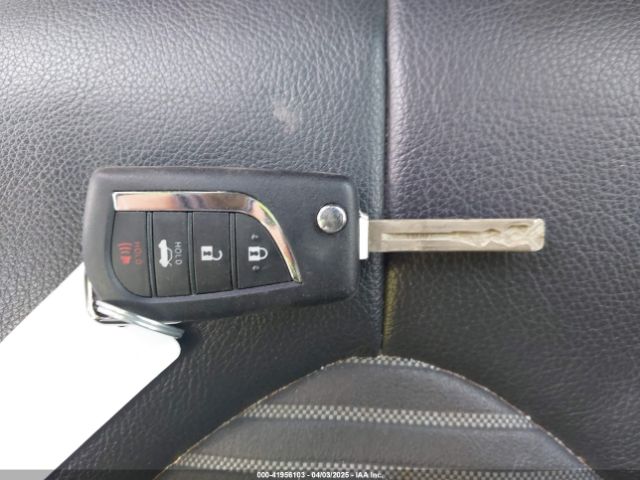 4T1G11AK9MU592705 Toyota CAMRY SE