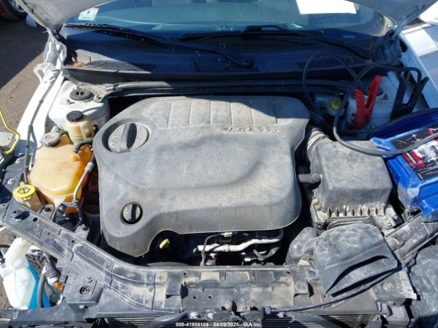 1C3CCBBG5EN115346 Chrysler 200 Touring
