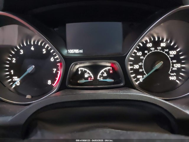 1FMCU9GD3HUB15805 Ford ESCAPE SE