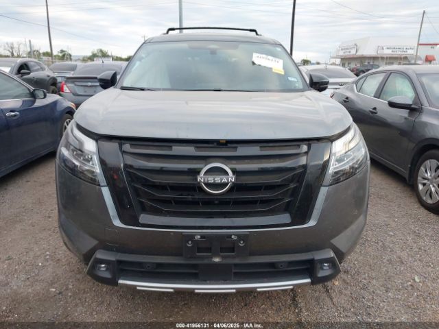 5N1DR3CB8NC232370 Nissan Pathfinder Sl 2wd