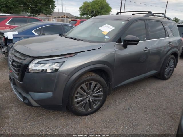 5N1DR3CB8NC232370 Nissan Pathfinder Sl 2wd