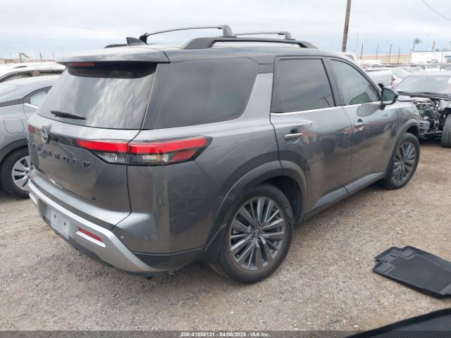 5N1DR3CB8NC232370 Nissan Pathfinder Sl 2wd