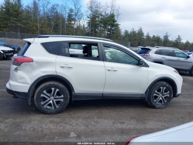 JTMBFREV5JJ738405 Toyota RAV4 LE