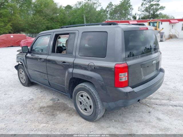 1C4NJPBA4GD526703 Jeep Patriot Sport