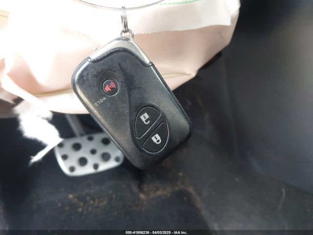 JTHKD5BH6F2239402 Lexus CT 200H