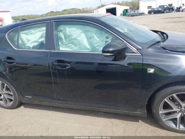 JTHKD5BH6F2239402 Lexus CT 200H