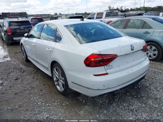 1VWDT7A33HC019966 Volkswagen Passat 1.8t R-line