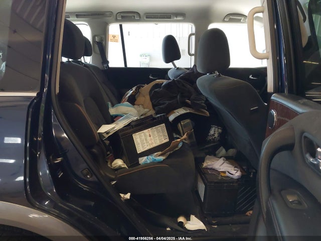JN8AY2NCXJ9554028 Nissan ARMADA SV