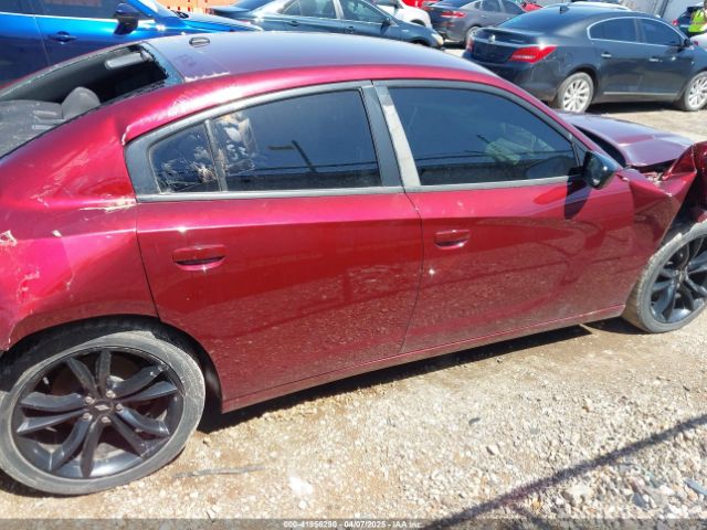 2C3CDXBG7JH227000 Dodge Charger Sxt Rwd