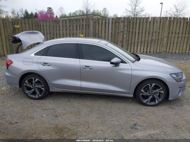 WAUAUDGY6NA079281 Audi A3 Premium 40 Tfsi Front-wheel Drive S Tronic