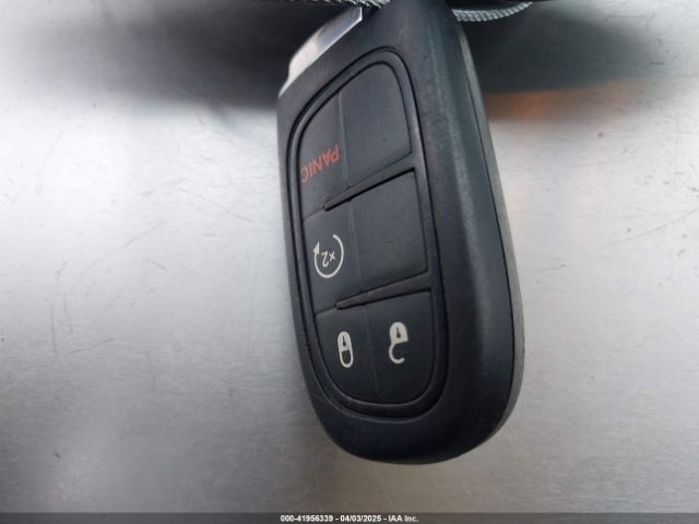 1C4PJMLB1KD237138 Jeep Cherokee Latitude Plus 4x4
