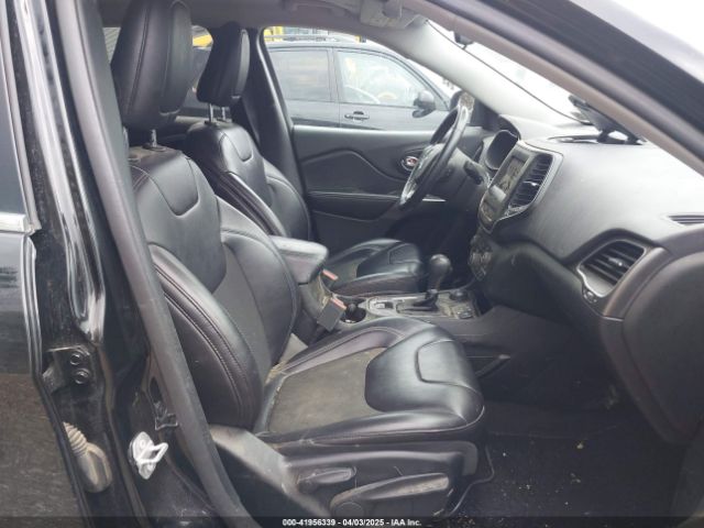 1C4PJMLB1KD237138 Jeep Cherokee Latitude Plus 4x4