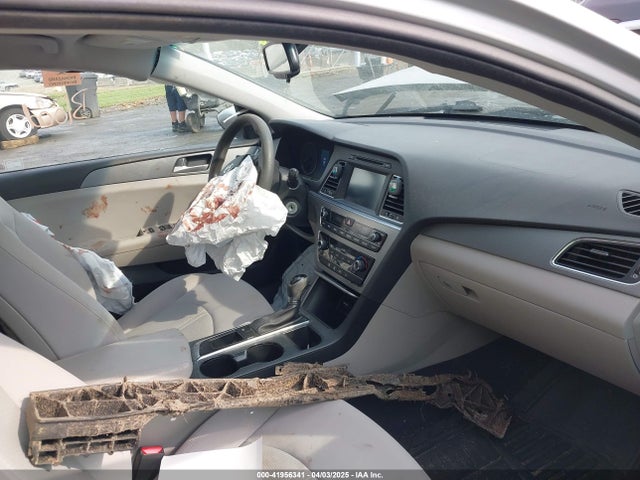 5NPE24AF7GH323856 Hyundai SONATA SE