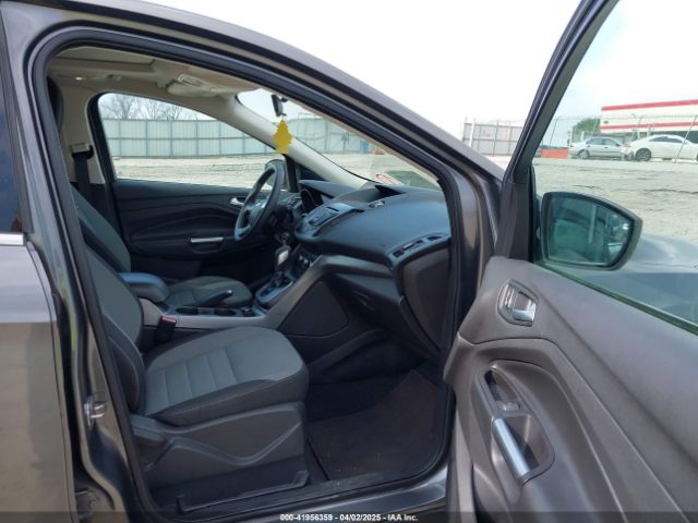 1FMCU9G97EUA06612 Ford ESCAPE SE
