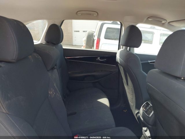 5XYPG4A57LG667674 KIA Sorento 3.3l Lx