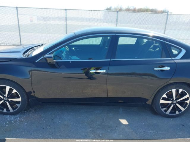 1N4AL3AP5JC285843 Nissan Altima 2.5 Sr