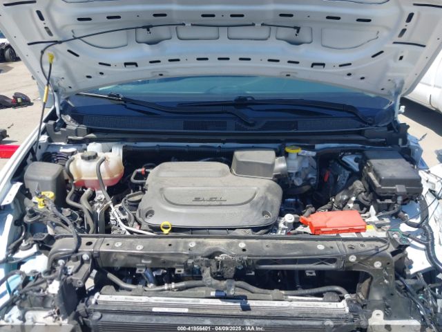 2024 CHRYSLER VOYAGER 2C4RC1CG9RR121206 Photo 9