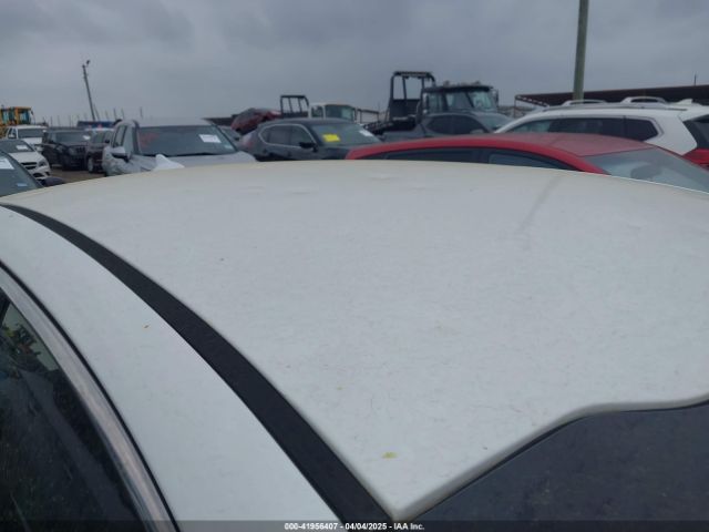 KNAGM4A75F5562961 KIA Optima Lx
