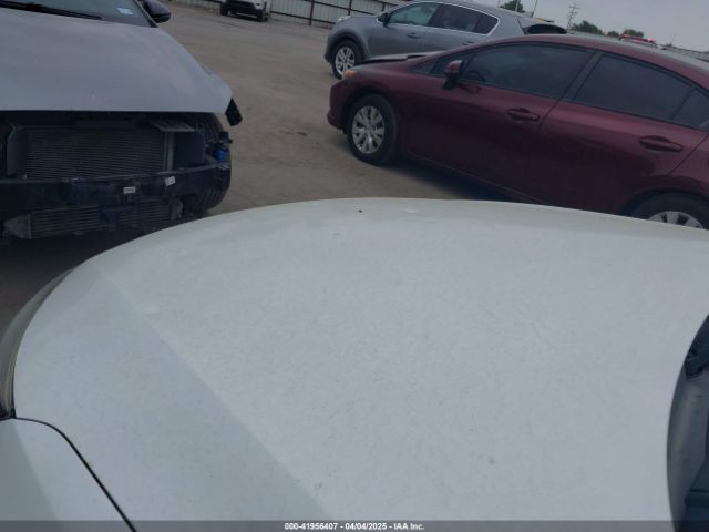 KNAGM4A75F5562961 KIA Optima Lx