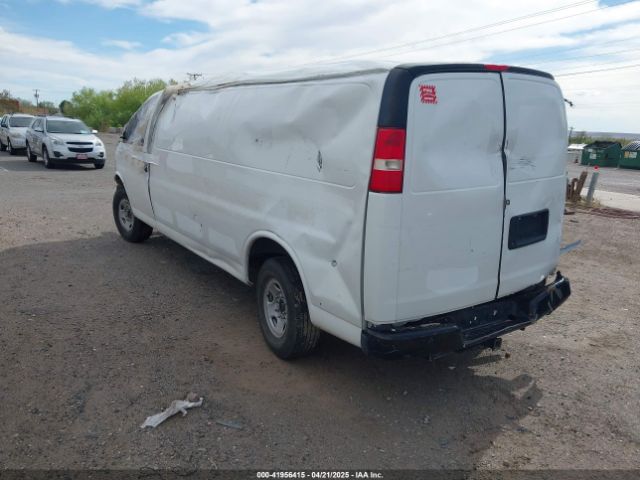 2013 CHEVROLET EXPRESS 3500 1GCZGUCG1D1175229 Photo 2