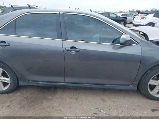 4T1BF1FK9EU373300 Toyota CAMRY SE