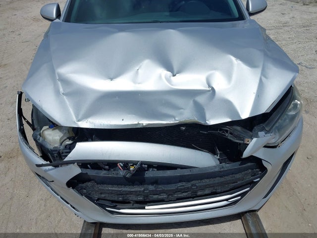 Hyundai ELANTRA SE 2017 5NPD74LF8HH166852 Image 19