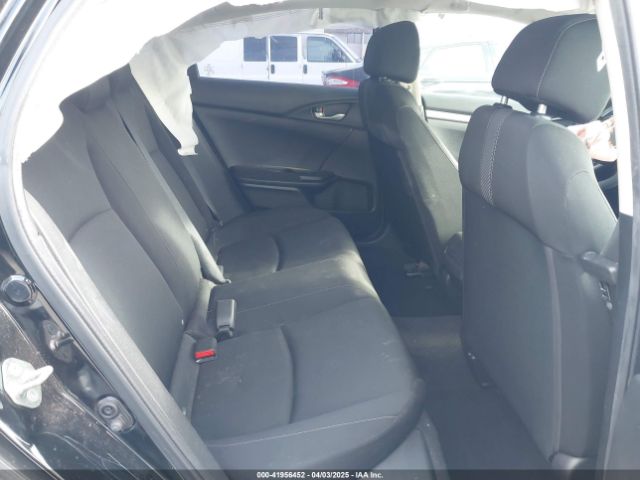 2HGFC2F6XKH572752 Honda Civic Lx