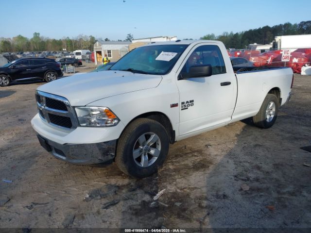 3C6JR6DTXKG510993 RAM 1500 Classic Tradesman  4x2 8' Box