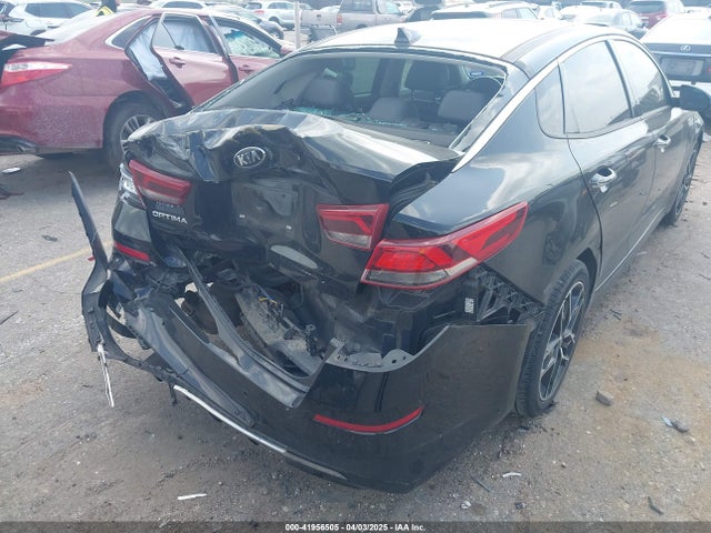 5XXGT4L37LG443557 KIA Optima Se